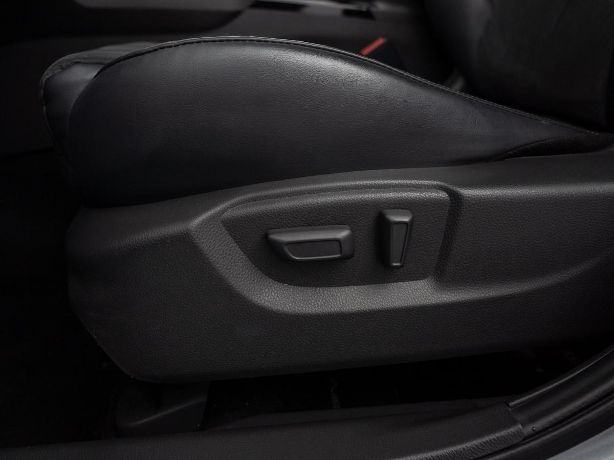 mitsubishi-eclipse-cross-2022-hibrido-a-gasolina-2360cc