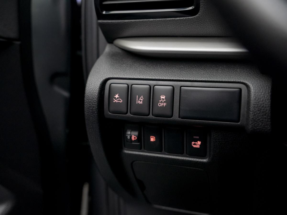 mitsubishi-eclipse-cross-2022-hibrido-a-gasolina-2360cc