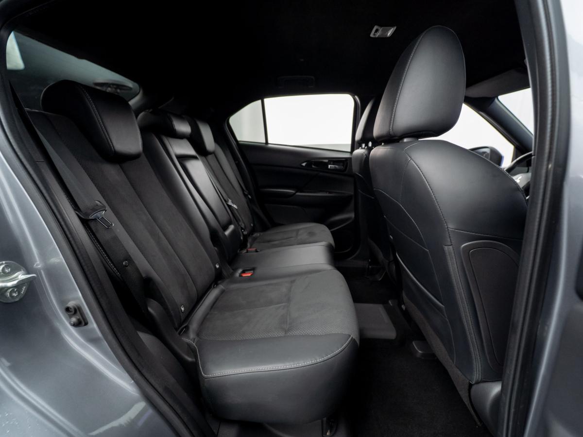 mitsubishi-eclipse-cross-2022-hibrido-a-gasolina-2360cc
