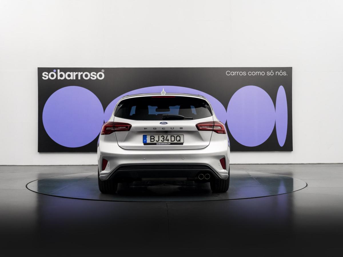 ford-focus-2024-hibrido-a-gasolina-998cc