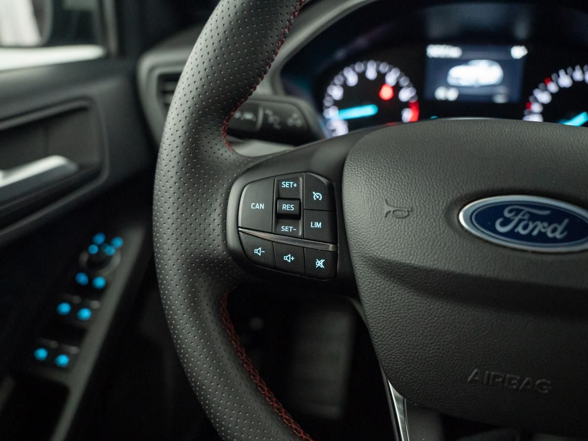 ford-focus-2024-hibrido-a-gasolina-998cc