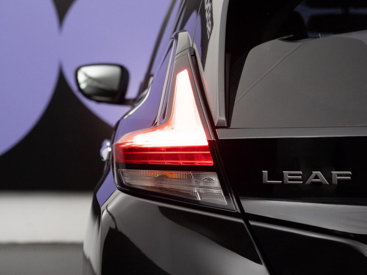 nissan-leaf-2024-eletrico-500cc