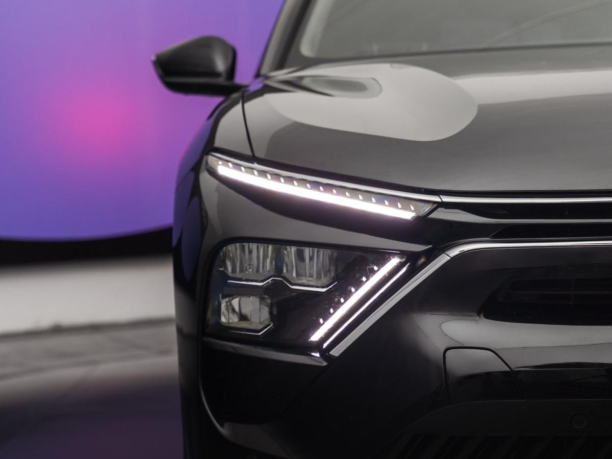 citroen-c5-x-2022-hibrido-a-gasolina-1598cc