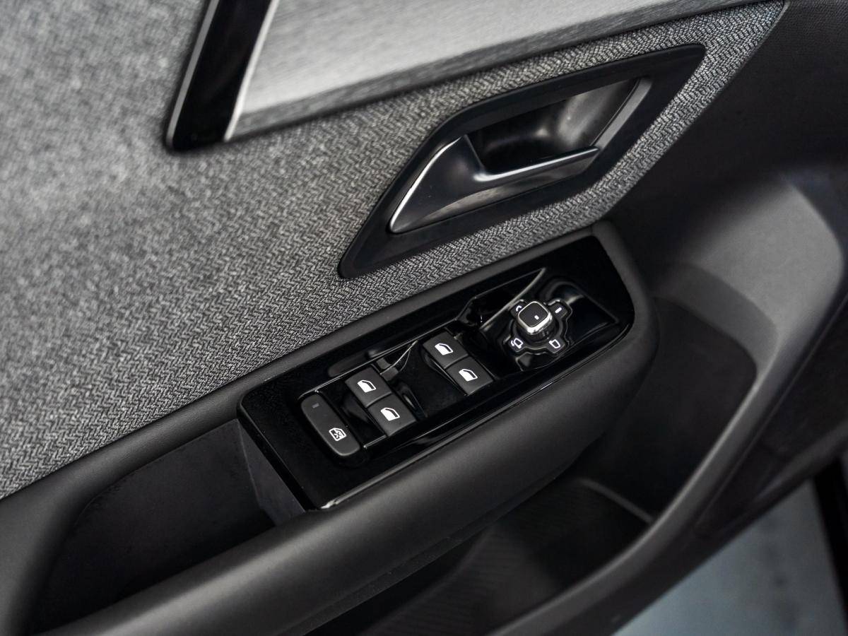 citroen-c5-x-2022-hibrido-a-gasolina-1598cc