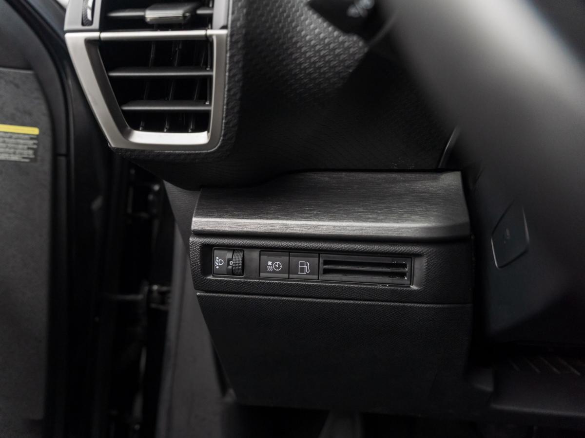 citroen-c5-x-2022-hibrido-a-gasolina-1598cc