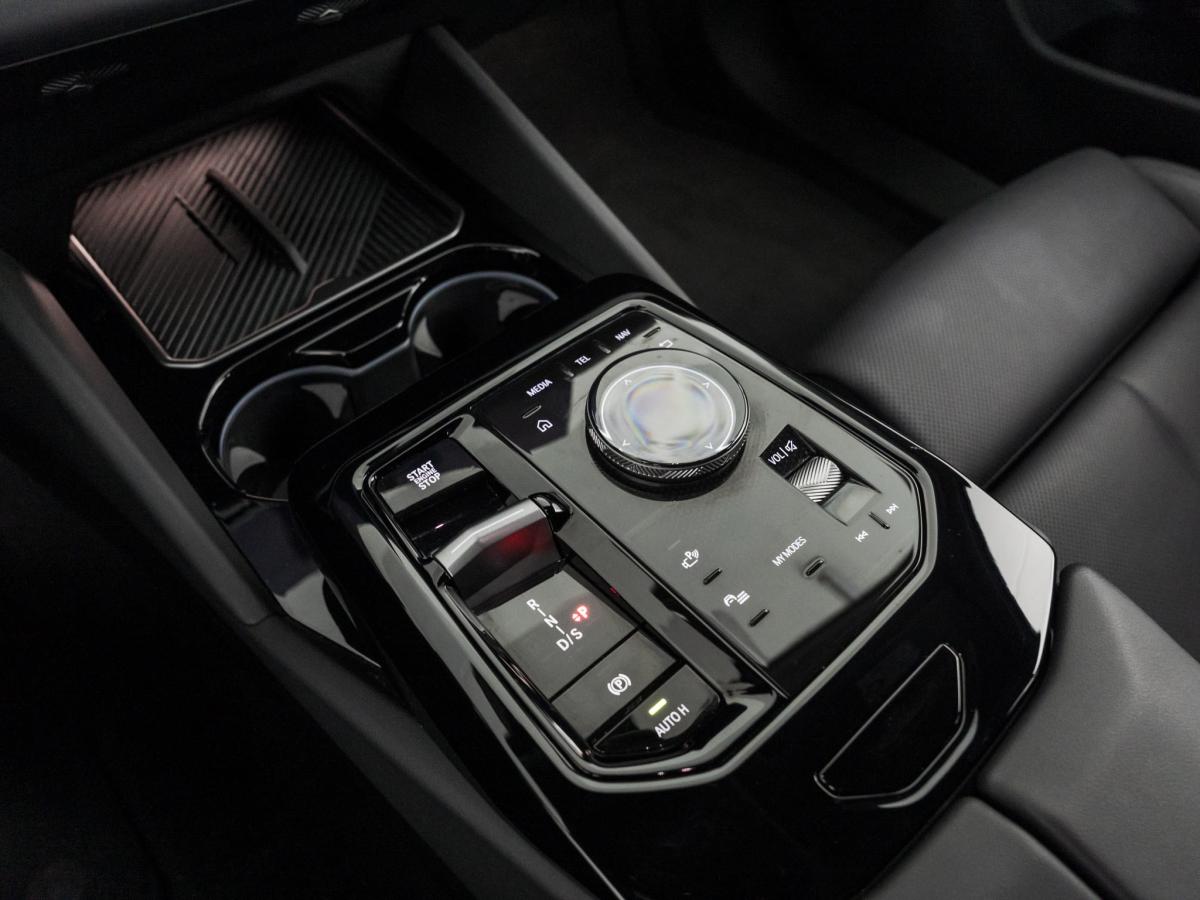 bmw-serie-5-2024-gasolina-1998cc