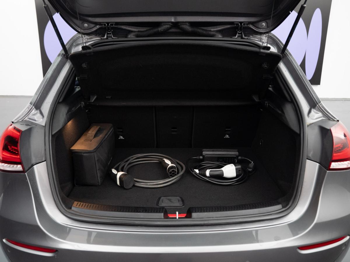 mercedes-benz-classe-a-2021-hibrido-a-gasolina-1332cc