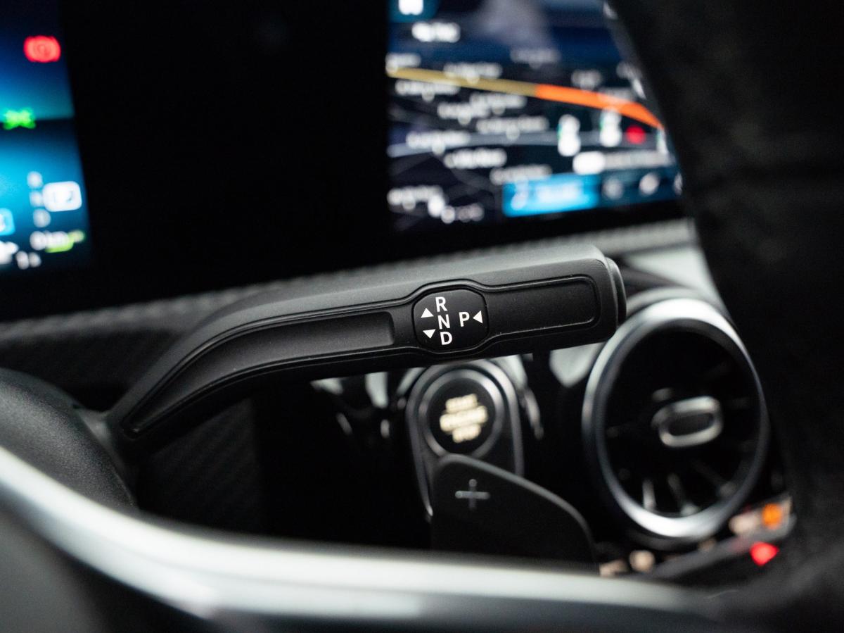 mercedes-benz-classe-a-2021-hibrido-a-gasolina-1332cc