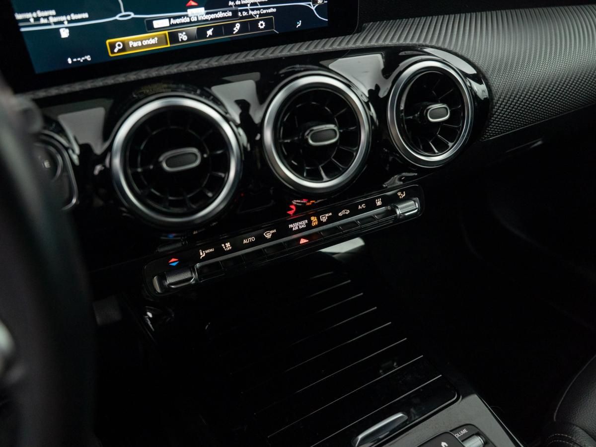 mercedes-benz-classe-a-2021-hibrido-a-gasolina-1332cc