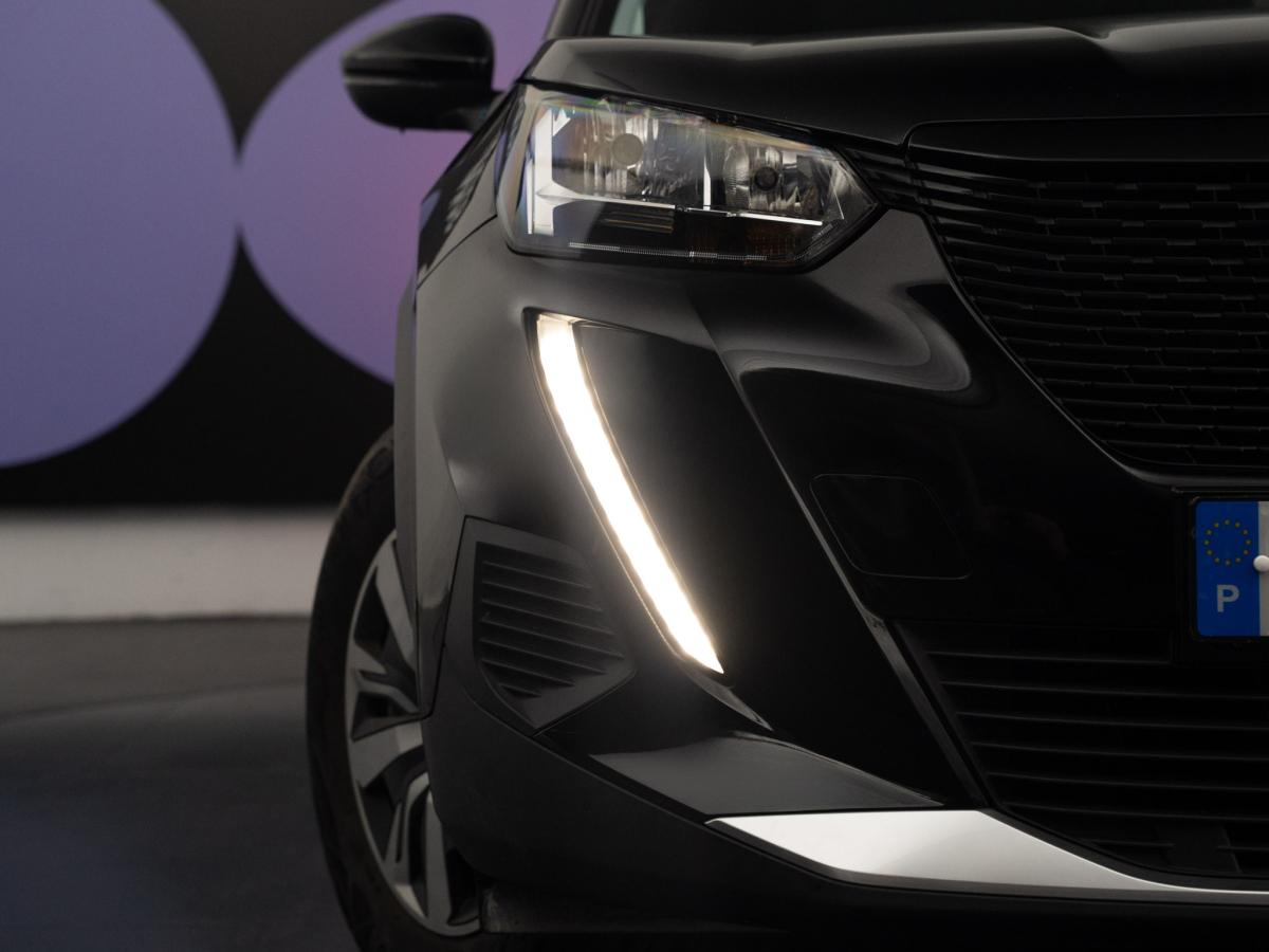 peugeot-2008-2022-eletrico-500cc