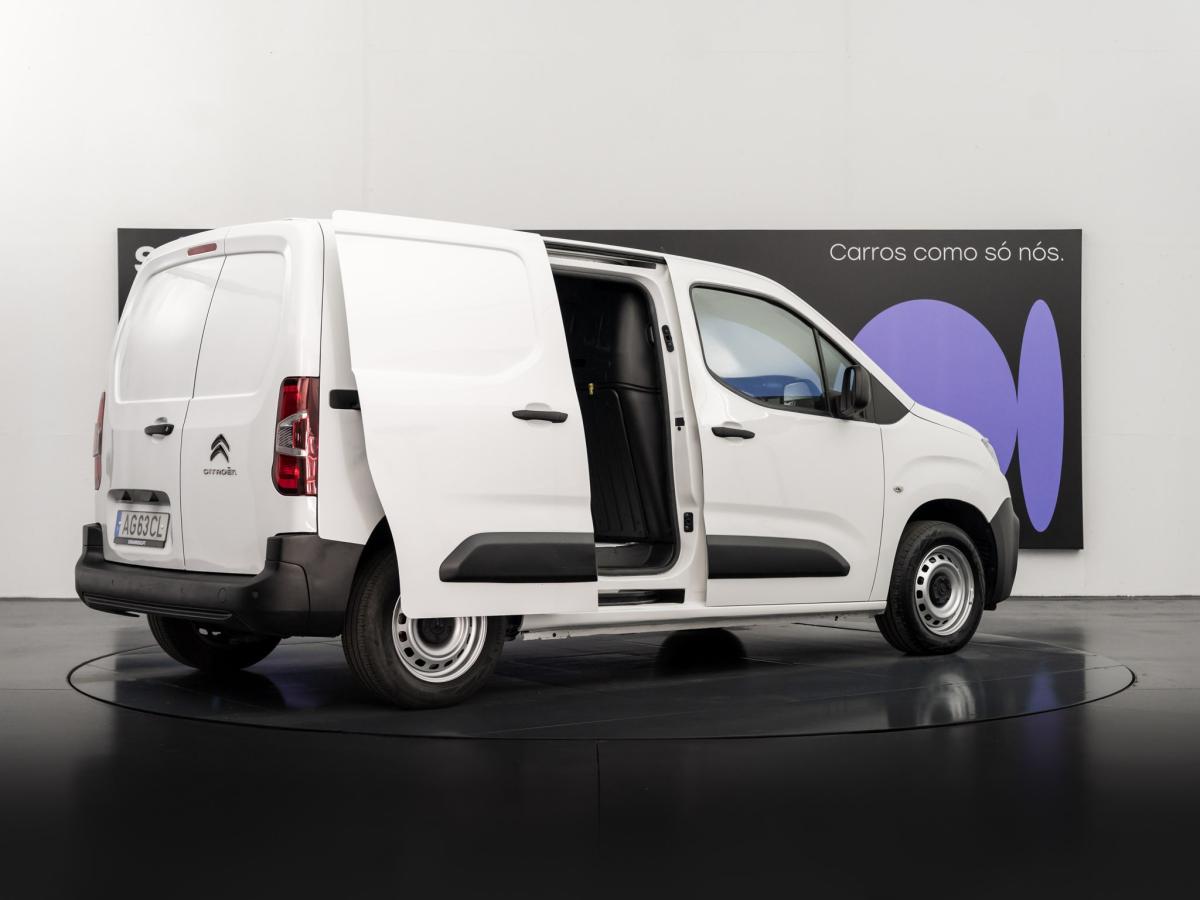 citroen-berlingo-2021-diesel-1499cc