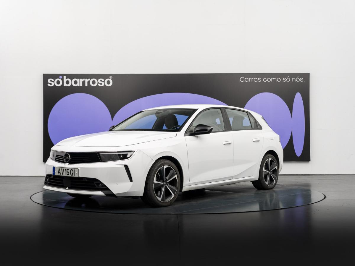 opel-astra-2022-hibrido-a-gasolina-1598cc