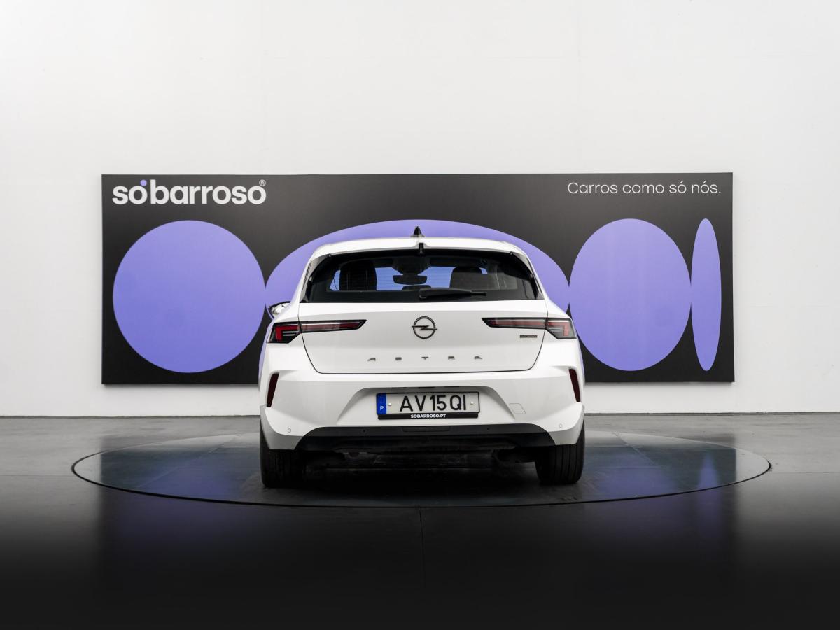 opel-astra-2022-hibrido-a-gasolina-1598cc