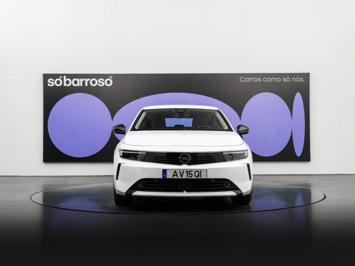 opel-astra-2022-hibrido-a-gasolina-1598cc