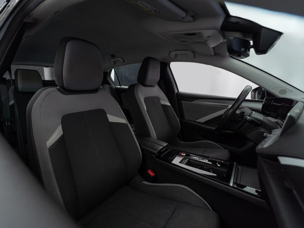 opel-astra-2022-hibrido-a-gasolina-1598cc