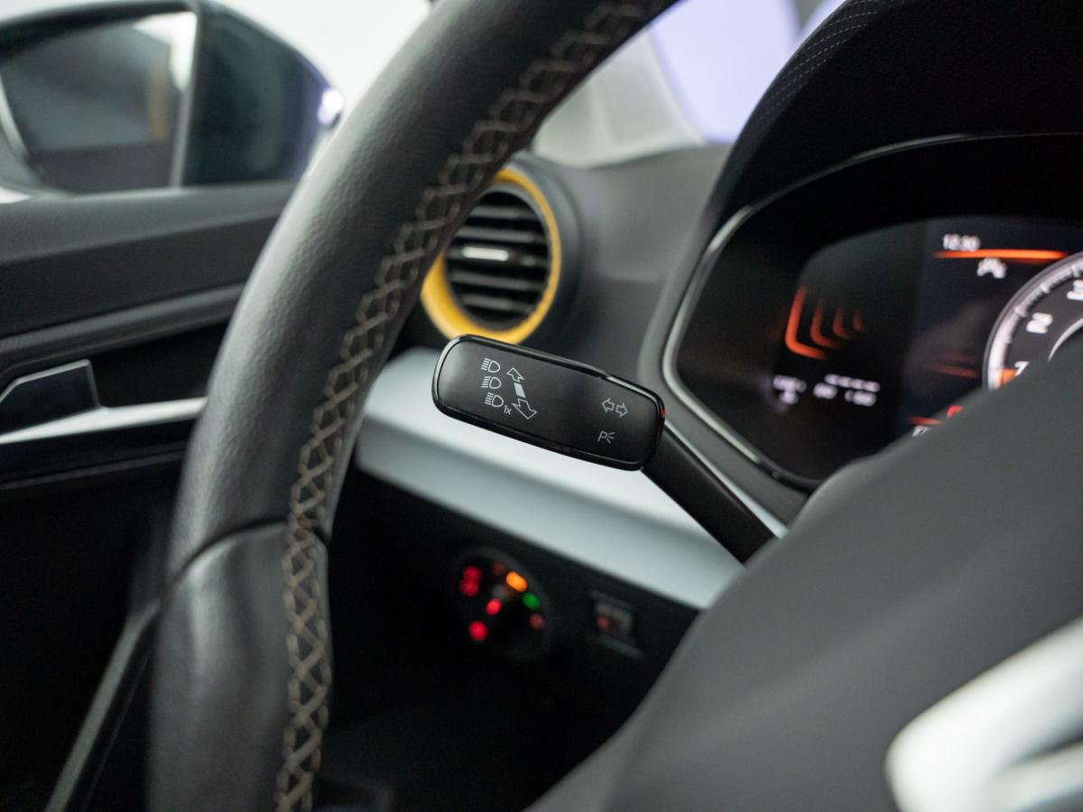 seat-ibiza-2023-gasolina-999cc