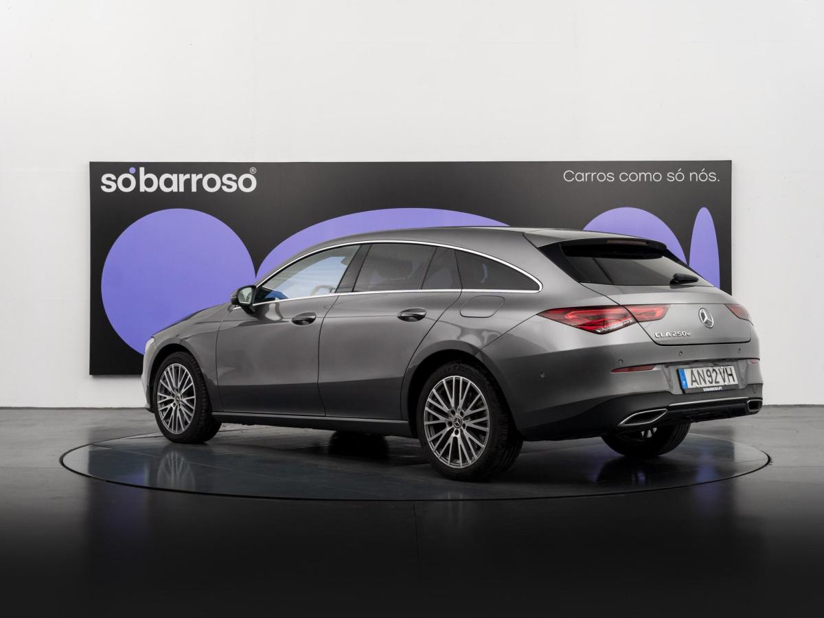 mercedes-benz-cla-2022-hibrido-a-gasolina-1332cc