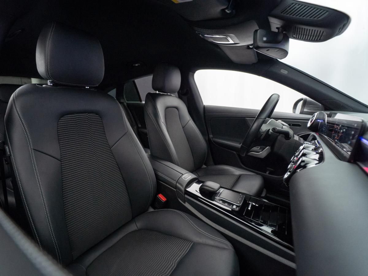 mercedes-benz-cla-2022-hibrido-a-gasolina-1332cc
