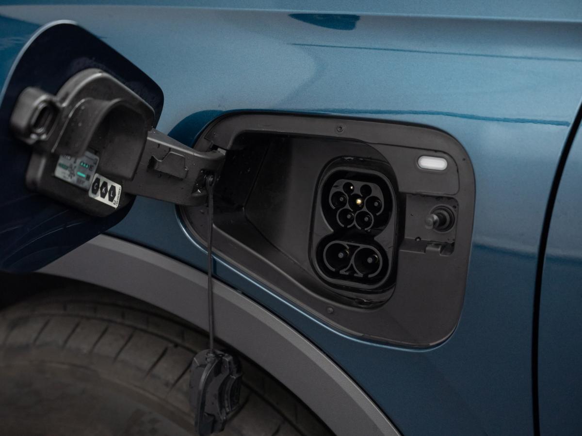 volkswagen-tiguan-2025-hibrido-a-gasolina-1498cc