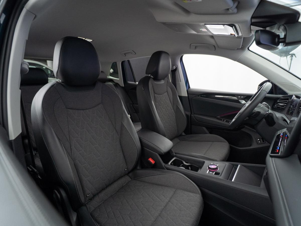 volkswagen-tiguan-2025-hibrido-a-gasolina-1498cc