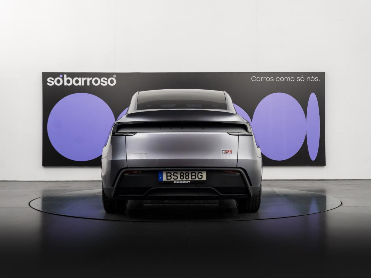 tesla-model-y-2025-eletrico-500cc