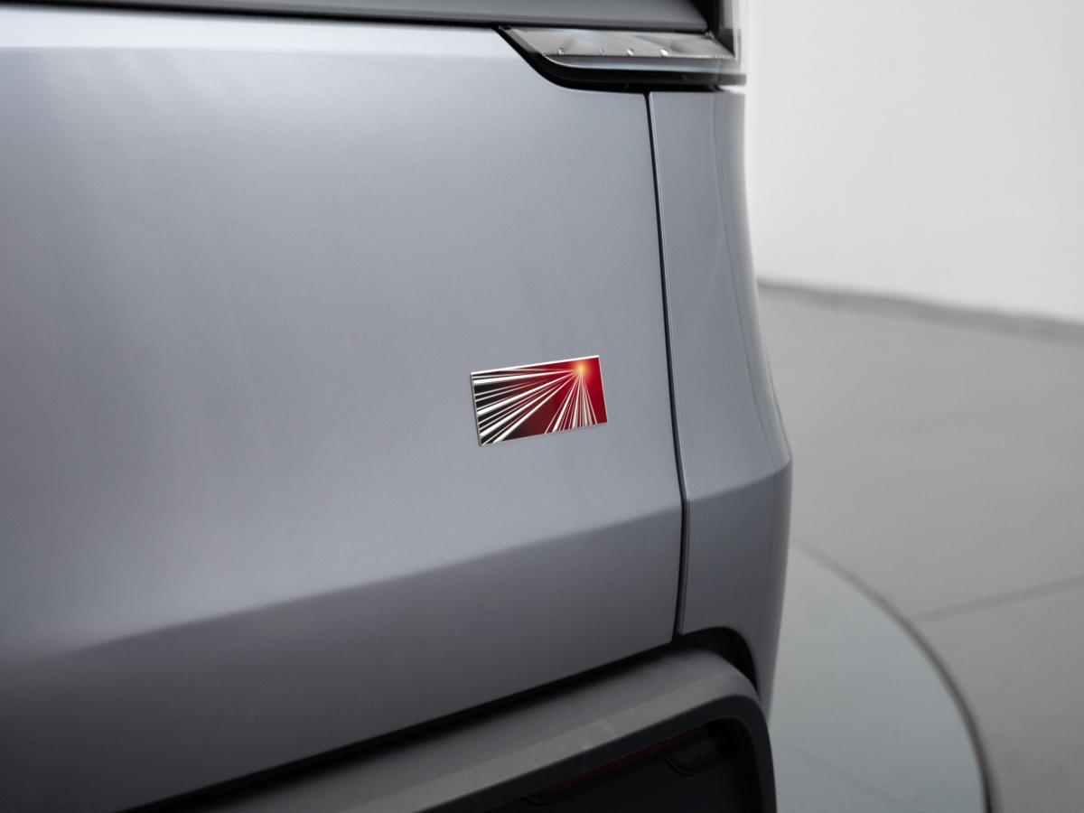 tesla-model-y-2025-eletrico-500cc