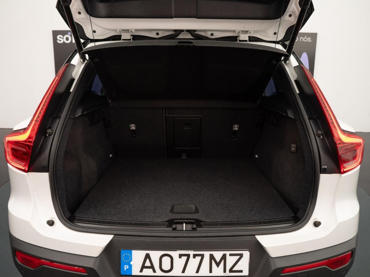 volvo-xc40-2022-hibrido-a-gasolina-1477cc