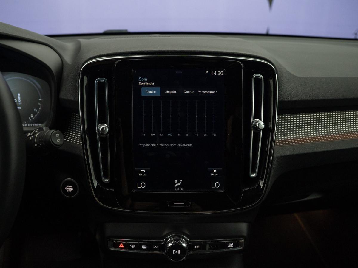 volvo-xc40-2022-hibrido-a-gasolina-1477cc