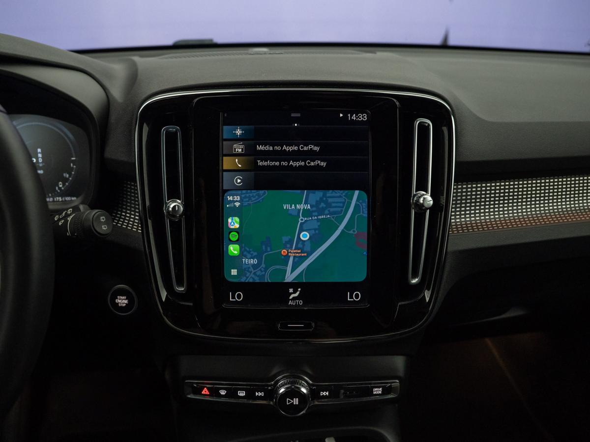 volvo-xc40-2022-hibrido-a-gasolina-1477cc