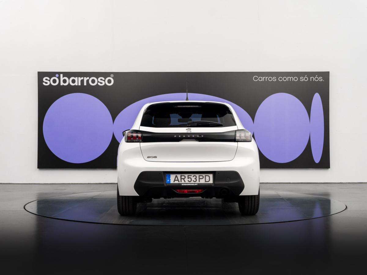 peugeot-208-2022-diesel-1499cc