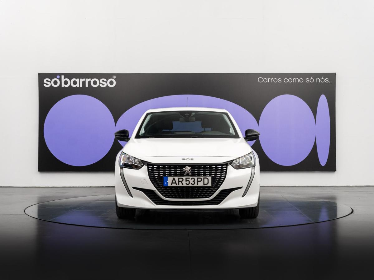 peugeot-208-2022-diesel-1499cc