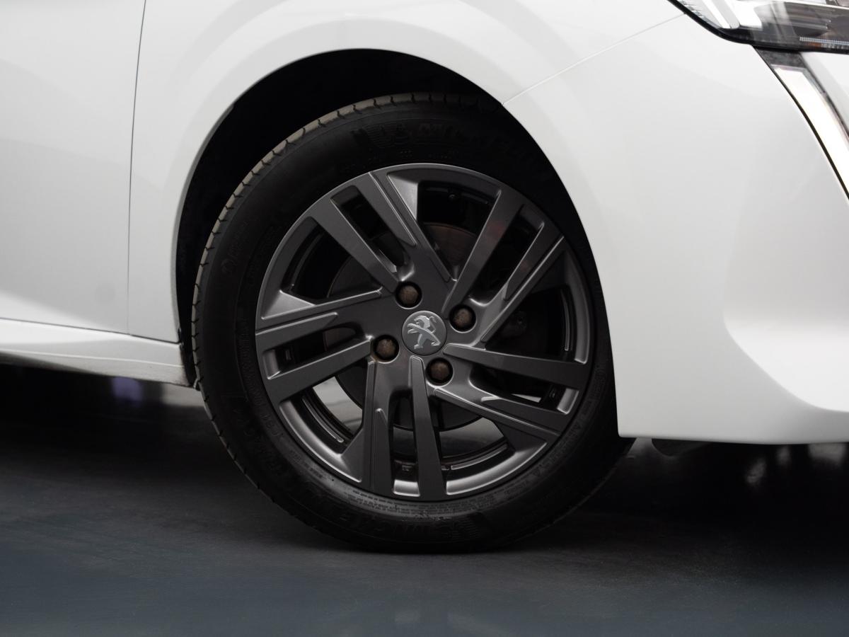 peugeot-208-2022-diesel-1499cc