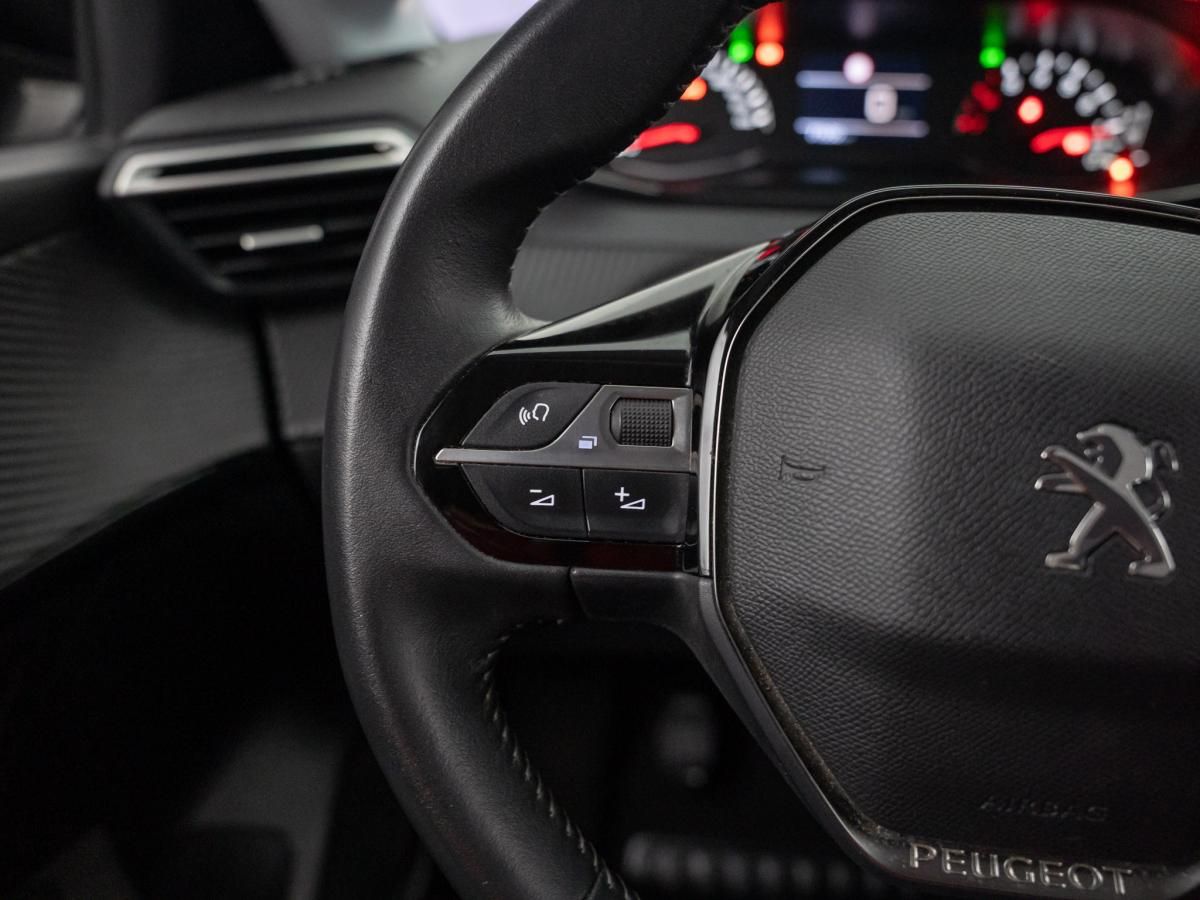peugeot-208-2022-diesel-1499cc