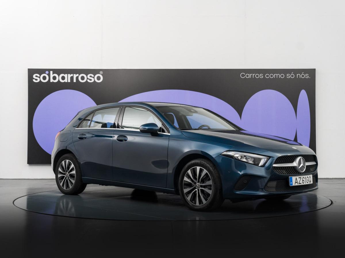 mercedes-benz-classe-a-2023-hibrido-a-gasolina-1332cc