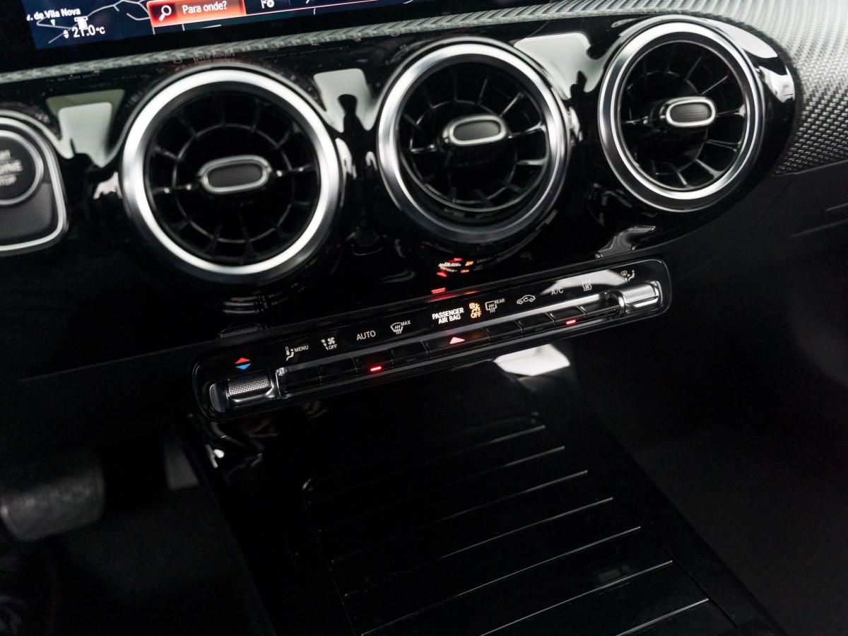 mercedes-benz-classe-a-2023-hibrido-a-gasolina-1332cc