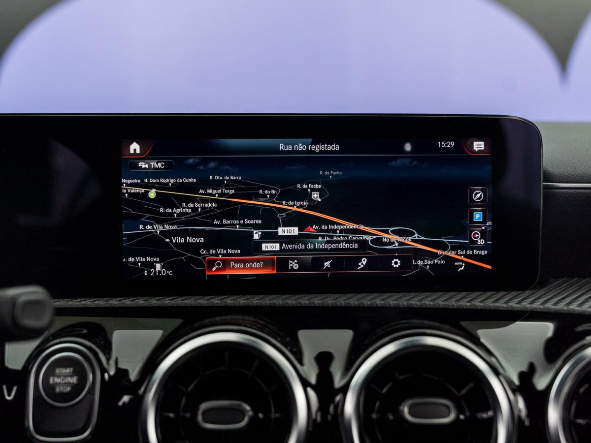 mercedes-benz-classe-a-2023-hibrido-a-gasolina-1332cc