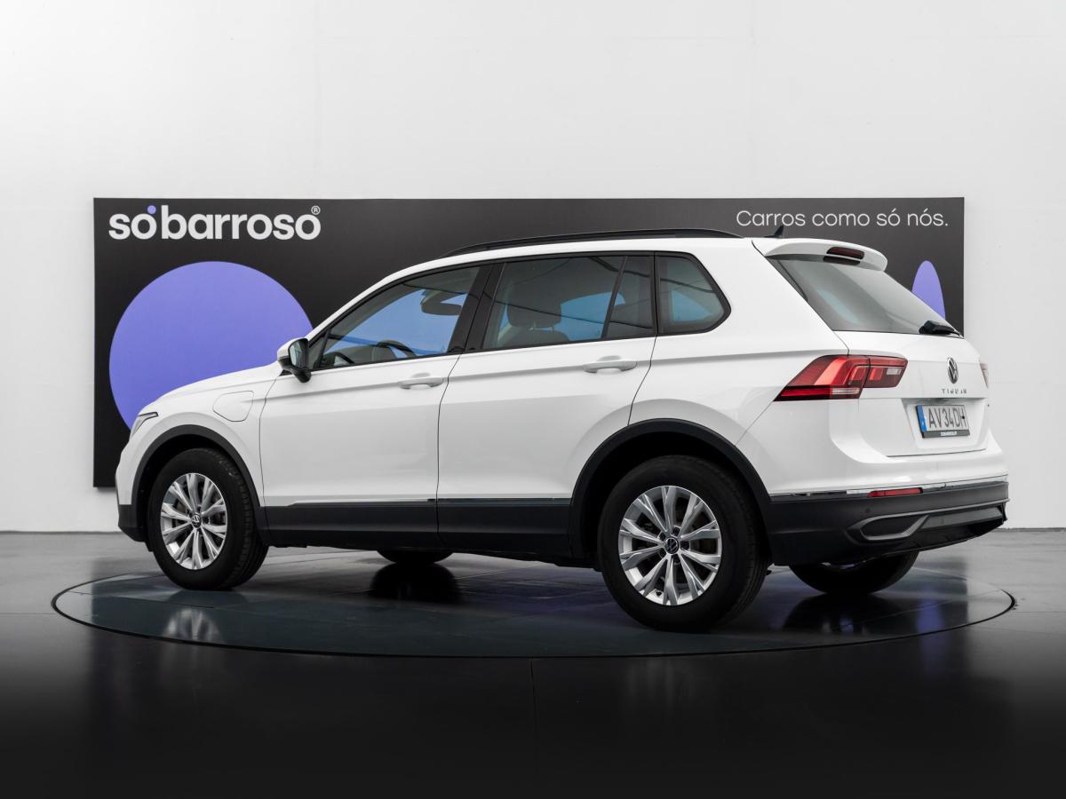 volkswagen-tiguan-2022-hibrido-a-gasolina-1395cc