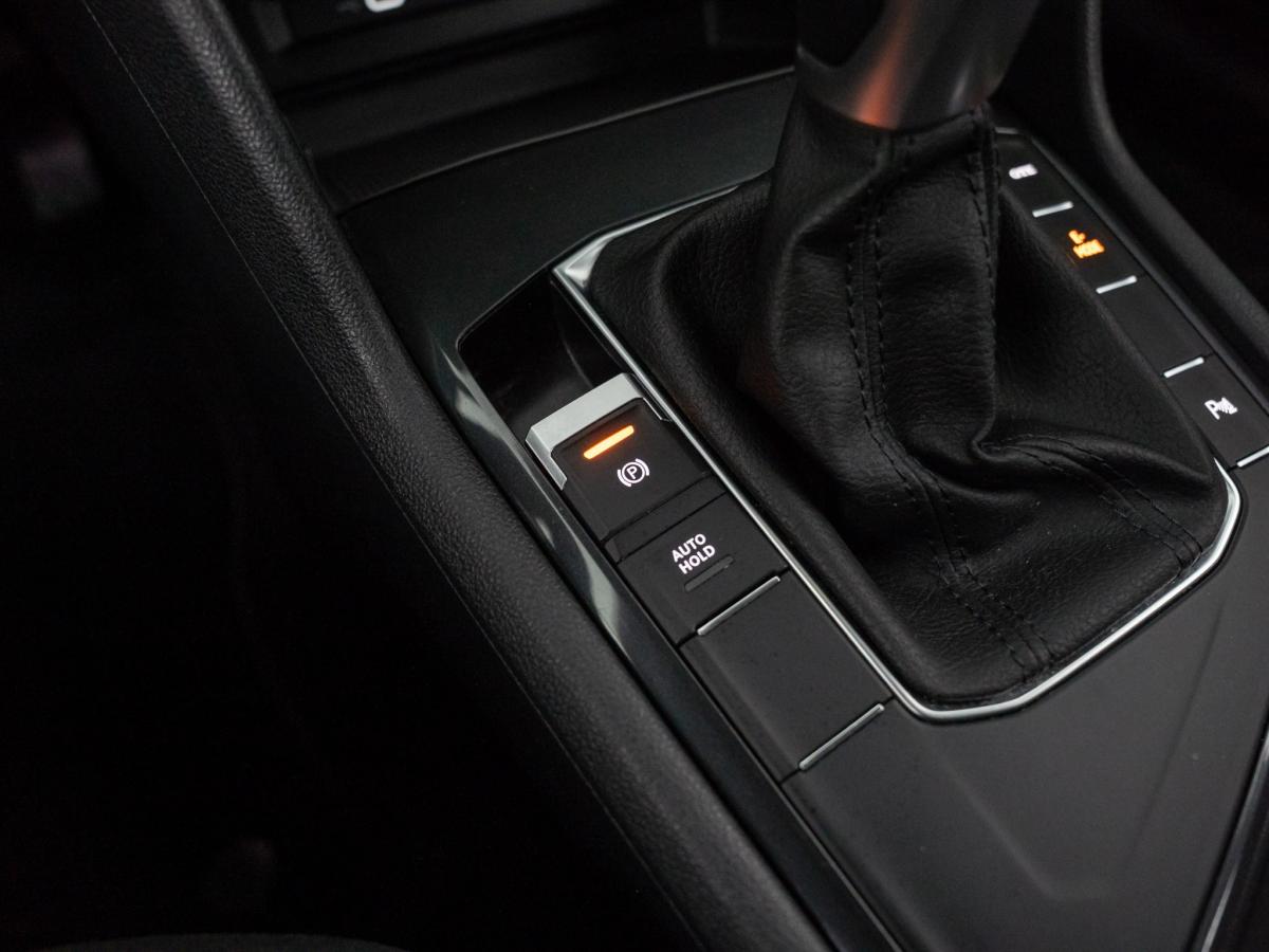 volkswagen-tiguan-2022-hibrido-a-gasolina-1395cc