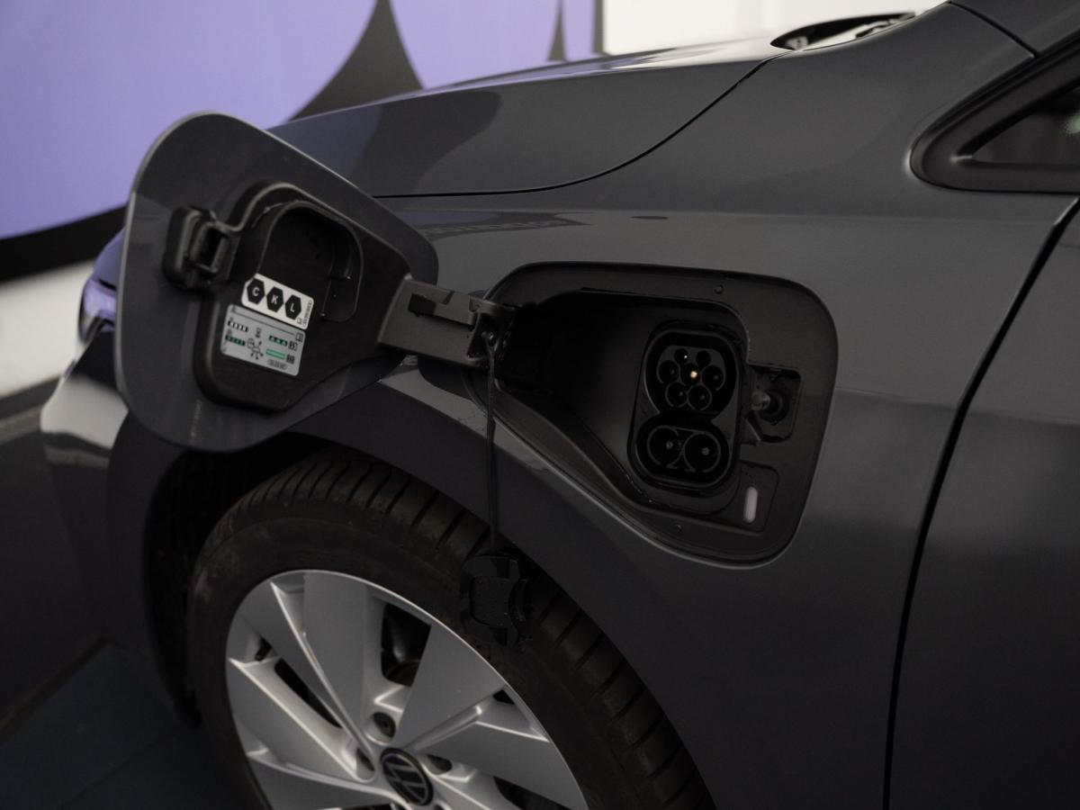 volkswagen-golf-2026-hibrido-a-gasolina-1498cc