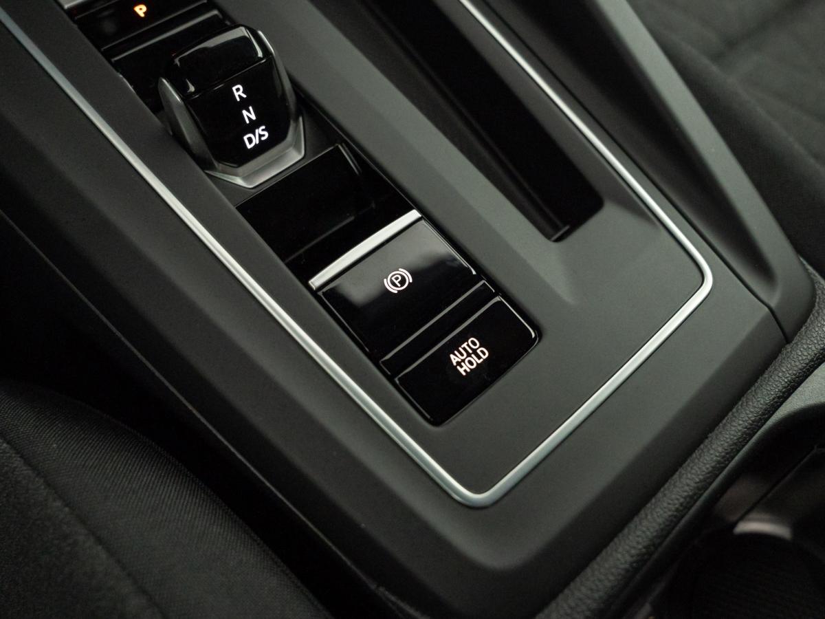 volkswagen-golf-2026-hibrido-a-gasolina-1498cc