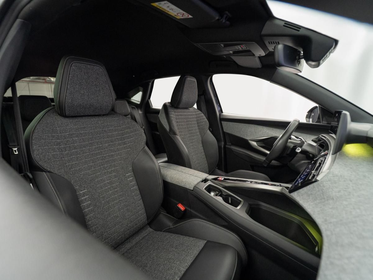 peugeot-3008-2025-hibrido-a-gasolina-1199cc