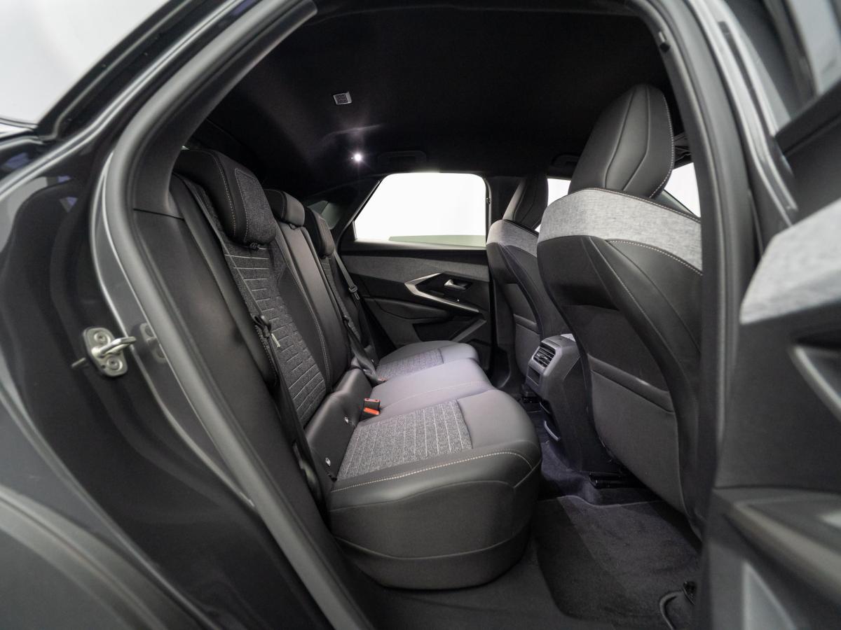 peugeot-3008-2025-hibrido-a-gasolina-1199cc