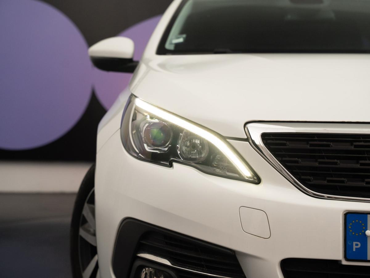peugeot-308-sw-2021-diesel-1499cc