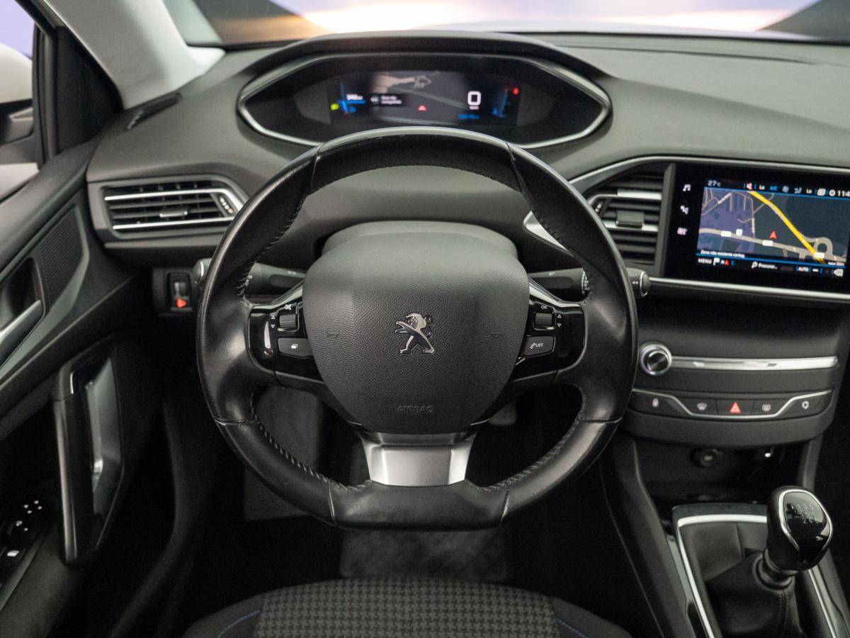 peugeot-308-sw-2021-diesel-1499cc