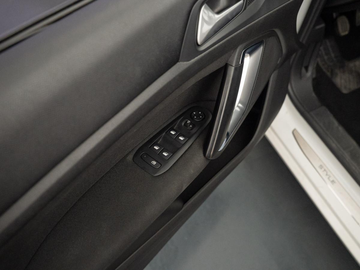 peugeot-308-sw-2021-diesel-1499cc