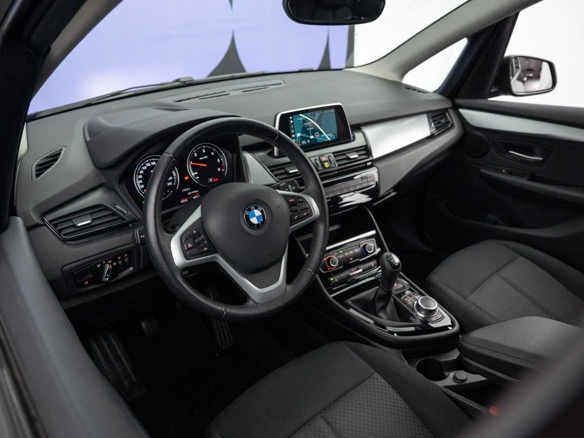 bmw-serie-2-2021-diesel-1496cc