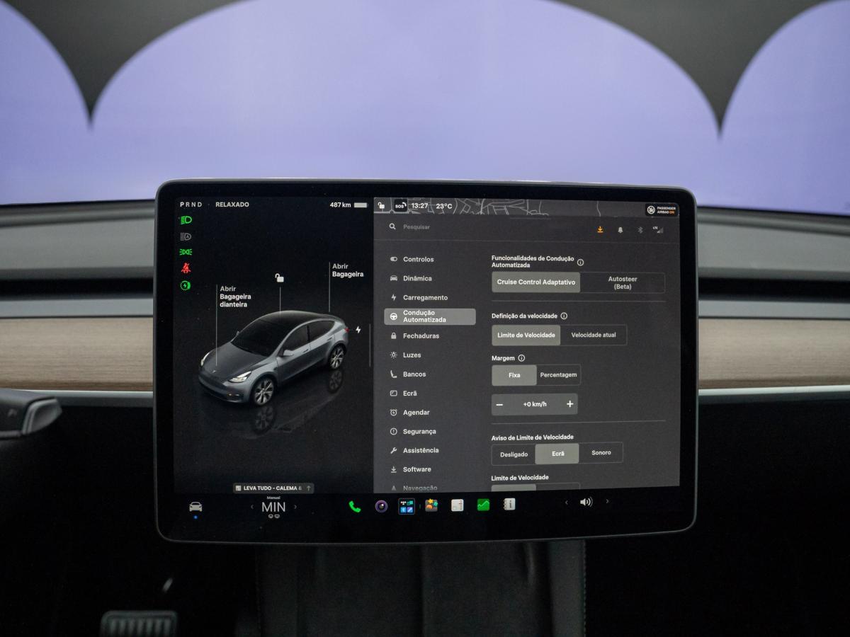 tesla-model-y-2023-eletrico-500cc