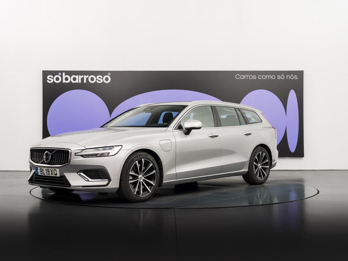 volvo-v60-2024-hibrido-a-gasolina-1969cc