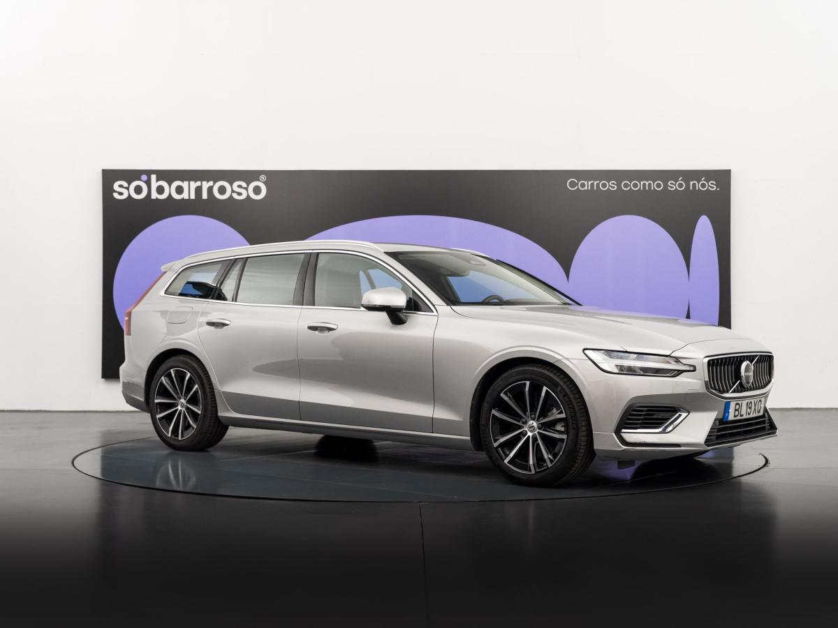volvo-v60-2024-hibrido-a-gasolina-1969cc