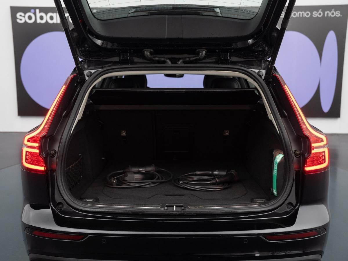 volvo-v60-2021-hibrido-a-gasolina-1969cc